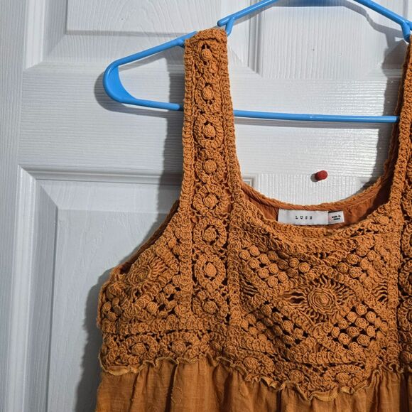 Lush Women M Tiered Midi Ruffle Trim Flowy Feminine Orange Fawn Crochet Dress - Picture 4 of 16